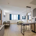 Rmh Raffaello Hotel
