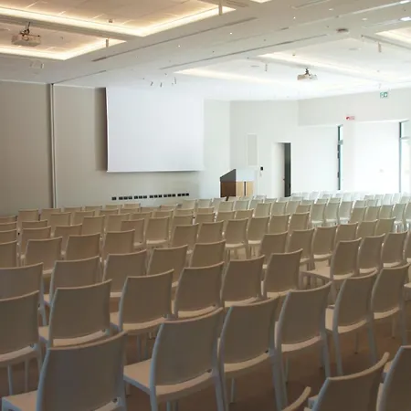 Szálloda Rmh Raffaello