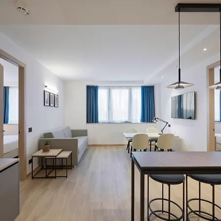 Rmh Raffaello 4* Módena